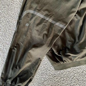 Men’s Lululemon Joggers - Size M - Olive Green